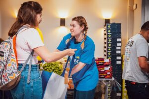 Distribution alimentaire solidaire étudiante
